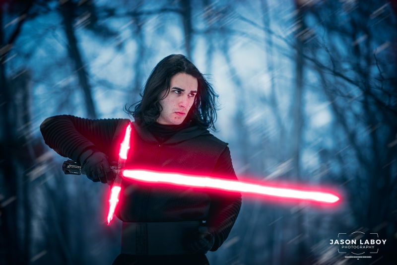 Illustration for article titled Absolutely Perfect Force Awakens Cosplay